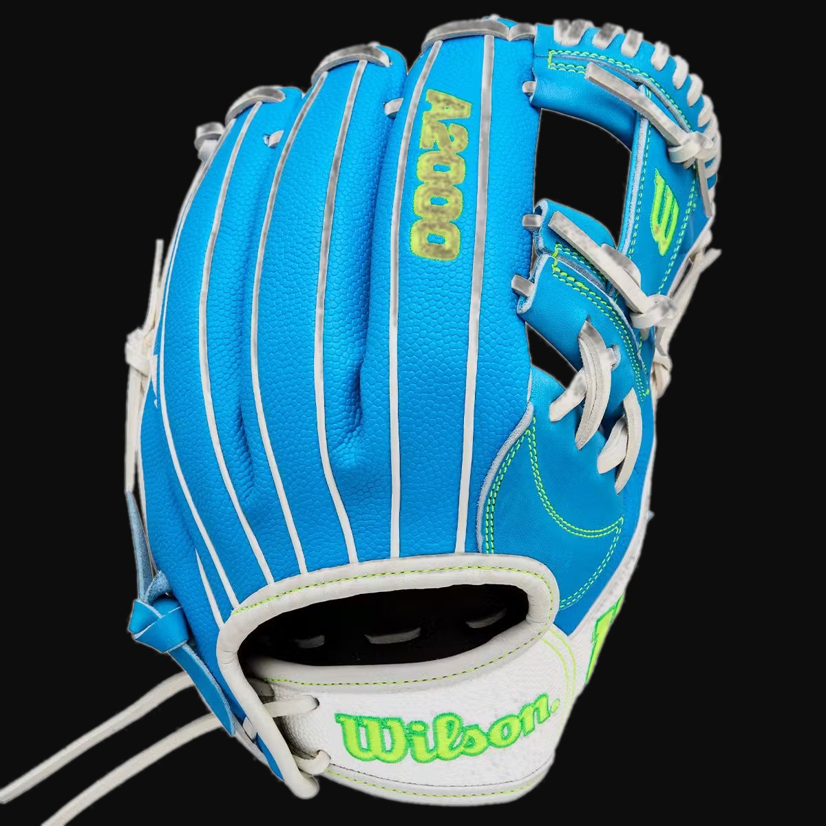 Wilson Fall 2025 A2000 FP H12 SuperSkin Model 12" Infield Fastpitch Glove [bgblk]