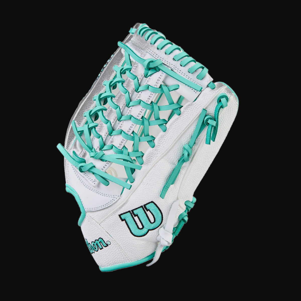 Wilson A1000 T125 Model 12.5" Fastpitch Outfield Glove with SuperSkin [bgblk]