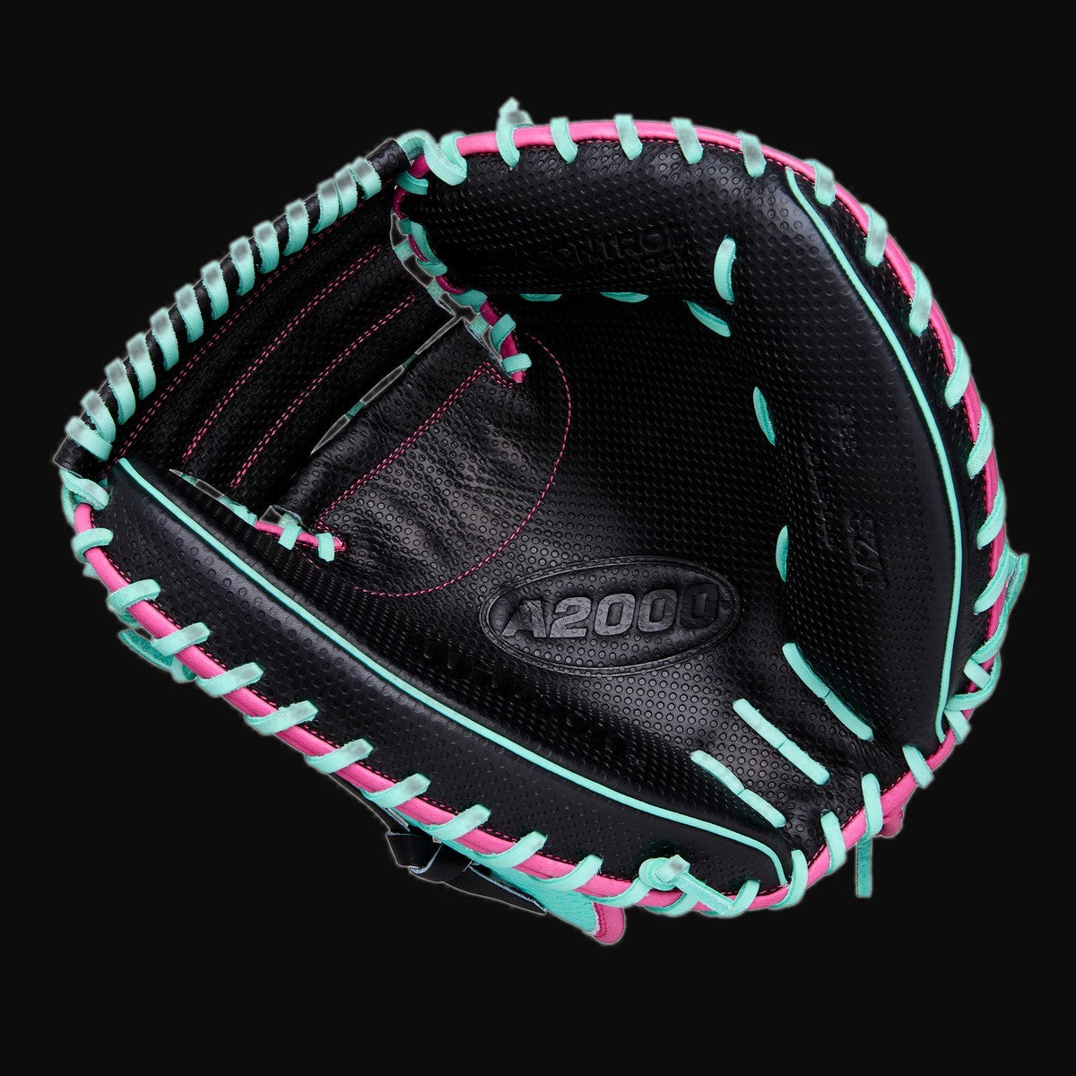 Wilson Spring 2026 A2000 M23 SuperSkin Model 33.5" Baseball Catcher's Mitt [bgblk]