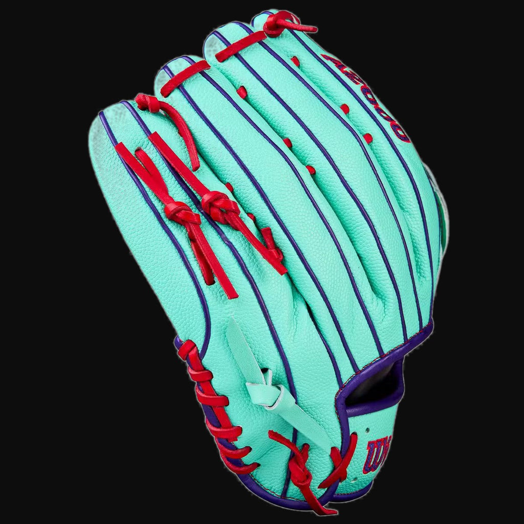 Wilson Fall 2025 A2000 1750 SuperSkin Model 12.5" Outfield Glove [bgblk]