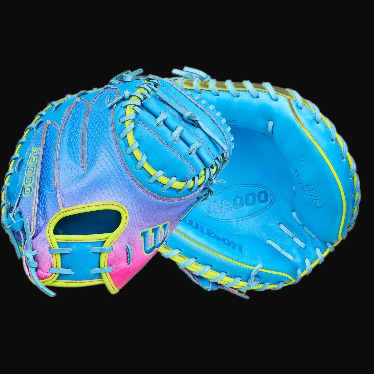 Wilson A2000 2026 Love the Moment CM33 Model 33" Baseball Catcher's Mitt [bgblk]