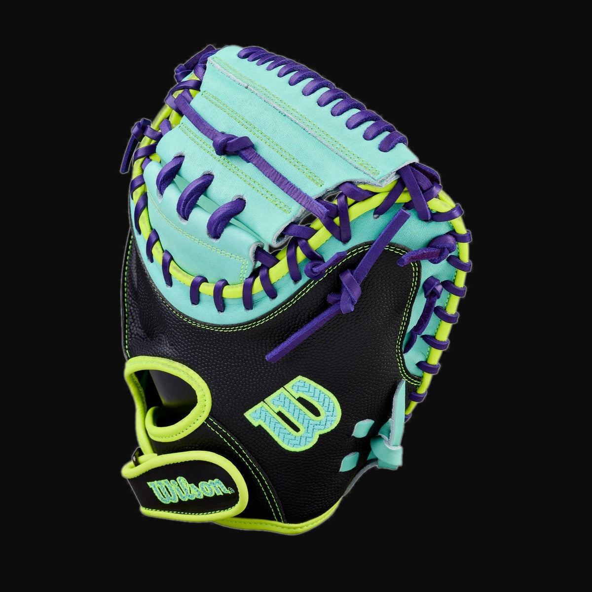 Wilson Spring 2026 A2000 PF33 Pedroia Fit SuperSkin Model 33" Baseball Catcher's Mitt [bgblk]