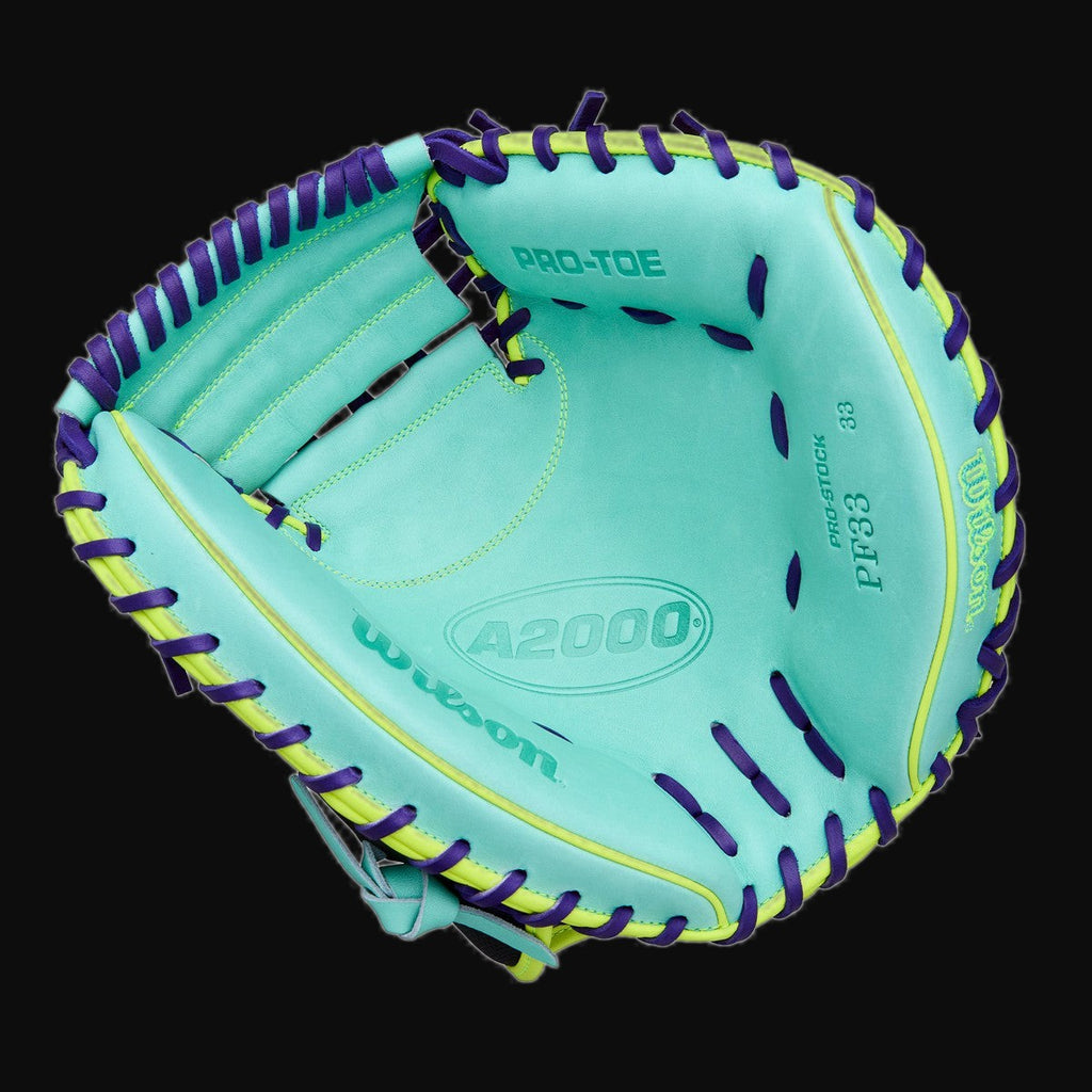 Wilson Spring 2026 A2000 PF33 Pedroia Fit SuperSkin Model 33" Baseball Catcher's Mitt [bgblk]