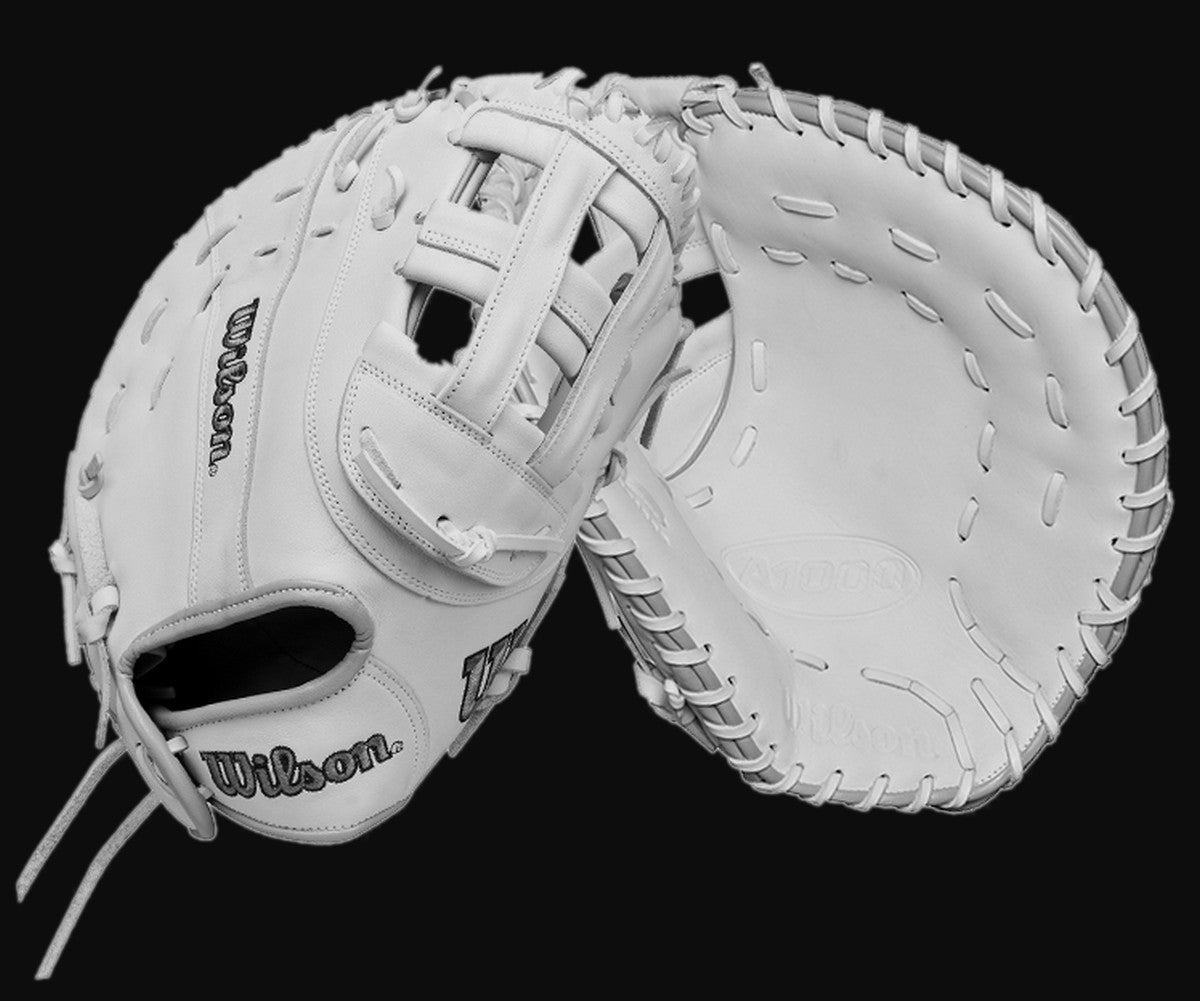 Wilson A1000 1620 Model 12.5" Fastpitch First Base Mitt [bgblk]
