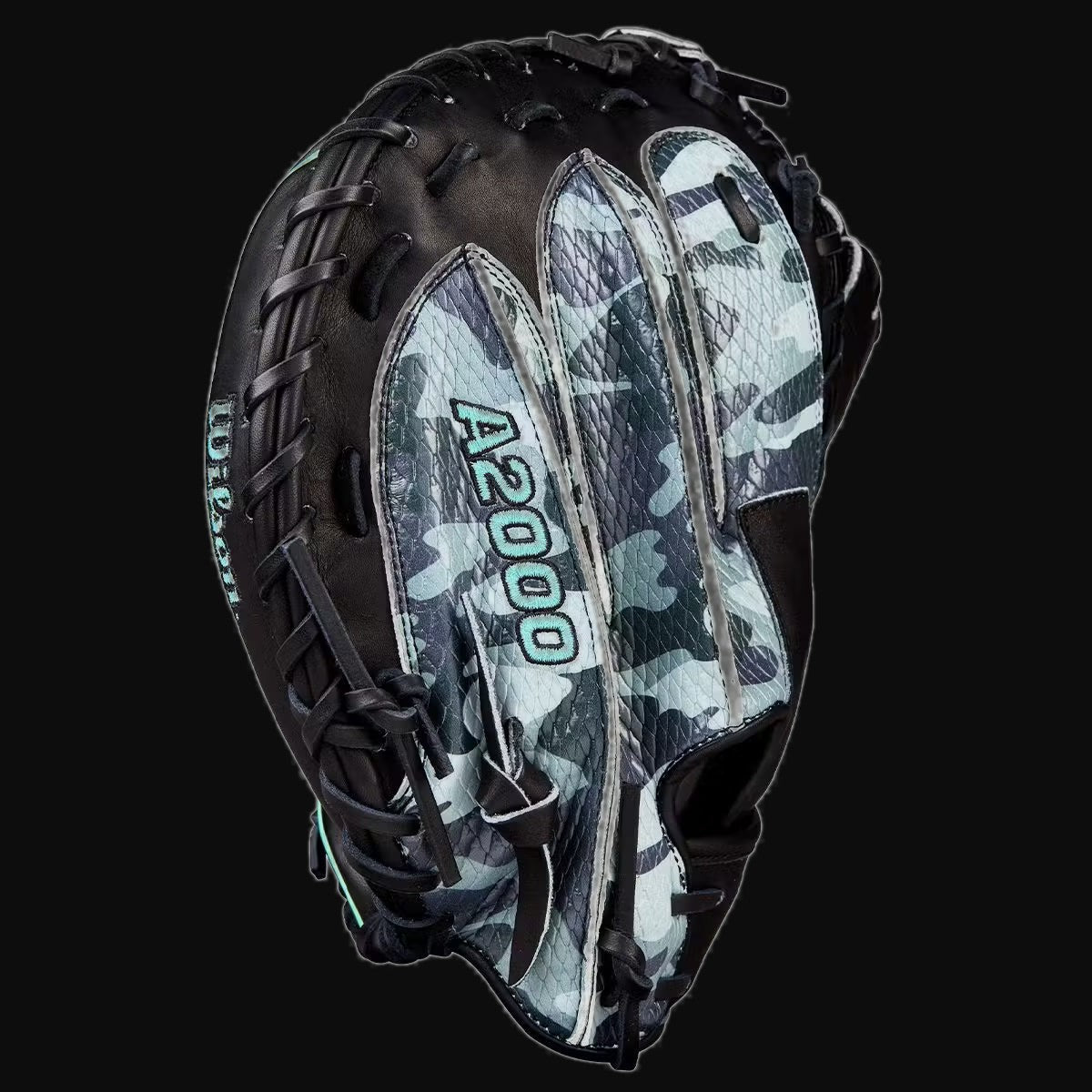 Wilson Fall 2025 A2000 AW28 SuperSkin Austin Wells Game Model 34" Catchers Mitt [bgblk]