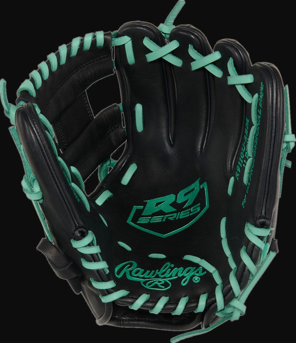 Rawlings R9 Series R9110U-2BM Model 11" Baseball Infield Glove [bgblk]