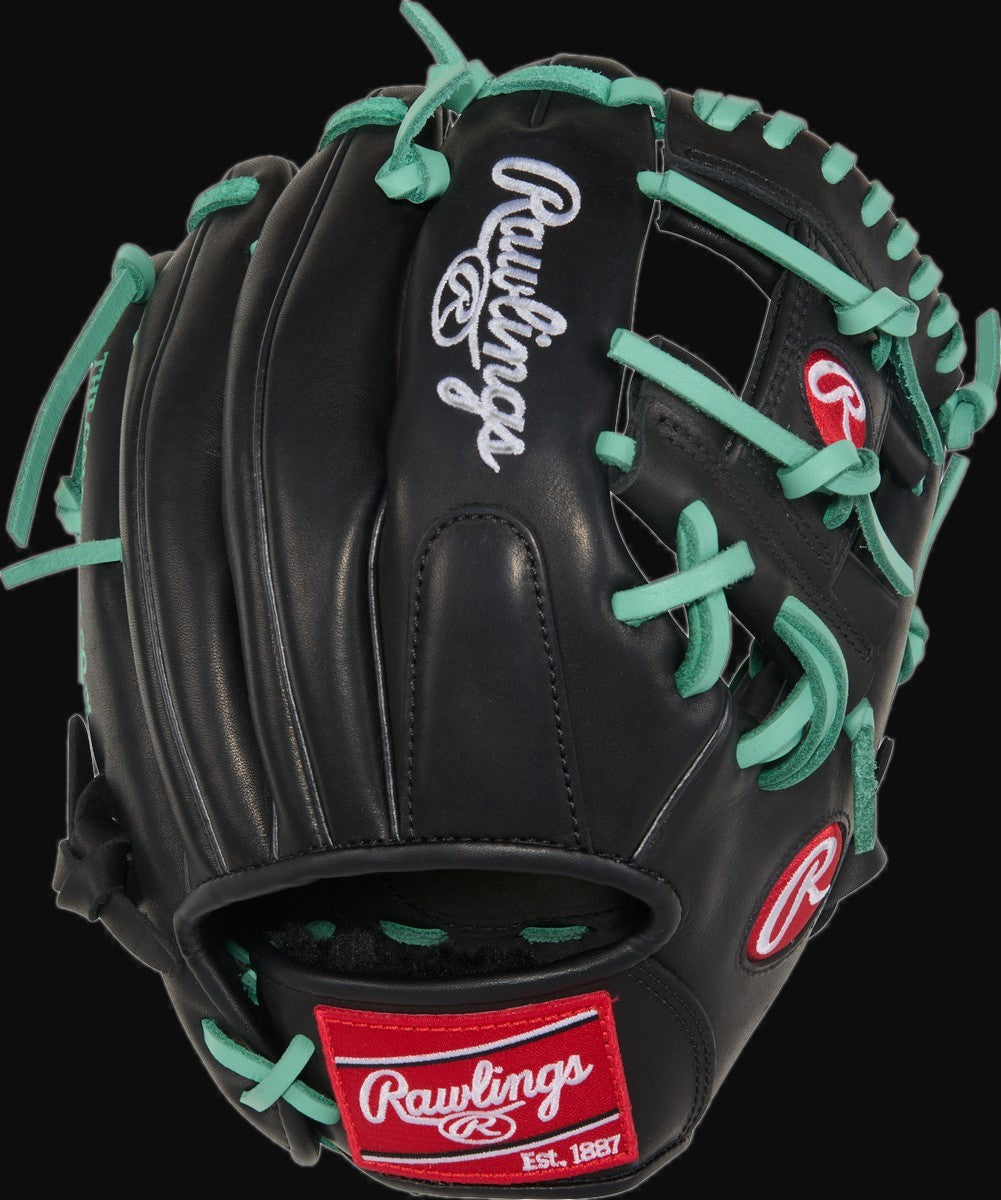 Rawlings R9 Series R9110U-2BM Model 11" Baseball Infield Glove [bgblk]