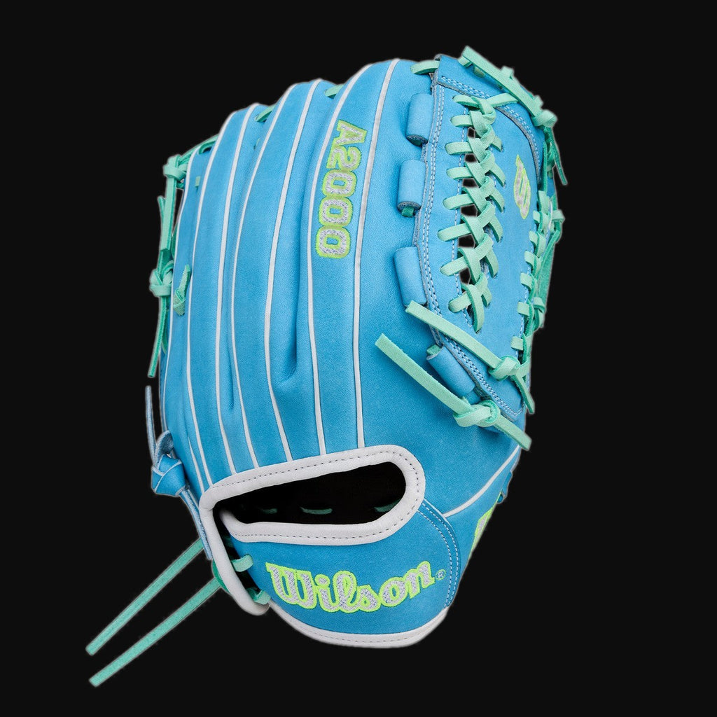 Wilson Spring 2026 A2000 FPHG Model 12" Fastpitch Pitcher's Glove [bgblk]