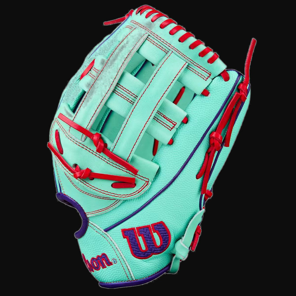 Wilson Fall 2025 A2000 1750 SuperSkin Model 12.5" Outfield Glove [bgblk]