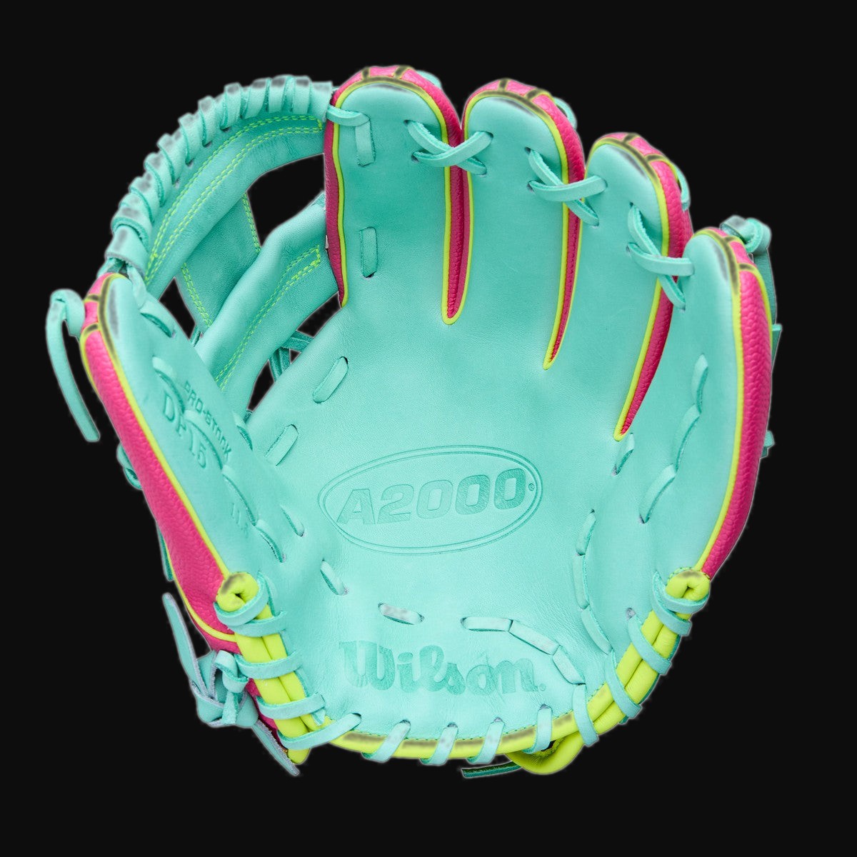 Wilson Spring 2026 A2000 DP15 Pedroia Fit SuperSkin Model 11.5" Infield Baseball Glove [bgblk]