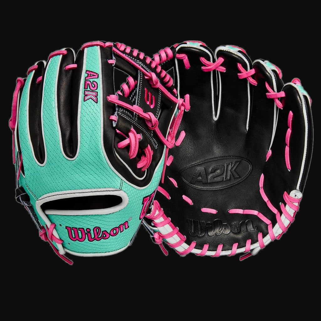 Wilson Summer 2025 A2K 1720 Model 11.5" Infield Baseball Glove [bgblk]