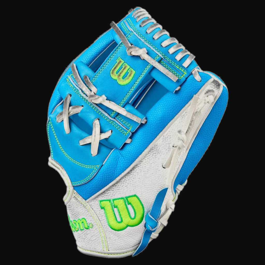 Wilson Fall 2025 A2000 FP H12 SuperSkin Model 12" Infield Fastpitch Glove [bgblk]