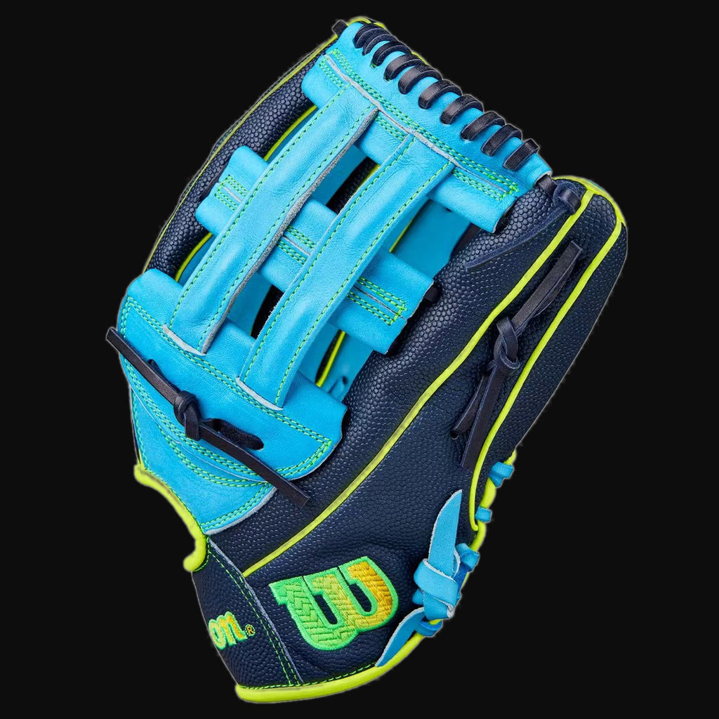 Wilson Fall 2025 A2000 PF50 SuperSkin Model 12.25" Pedroia Fit Outfield Baseball Glove [bgblk]