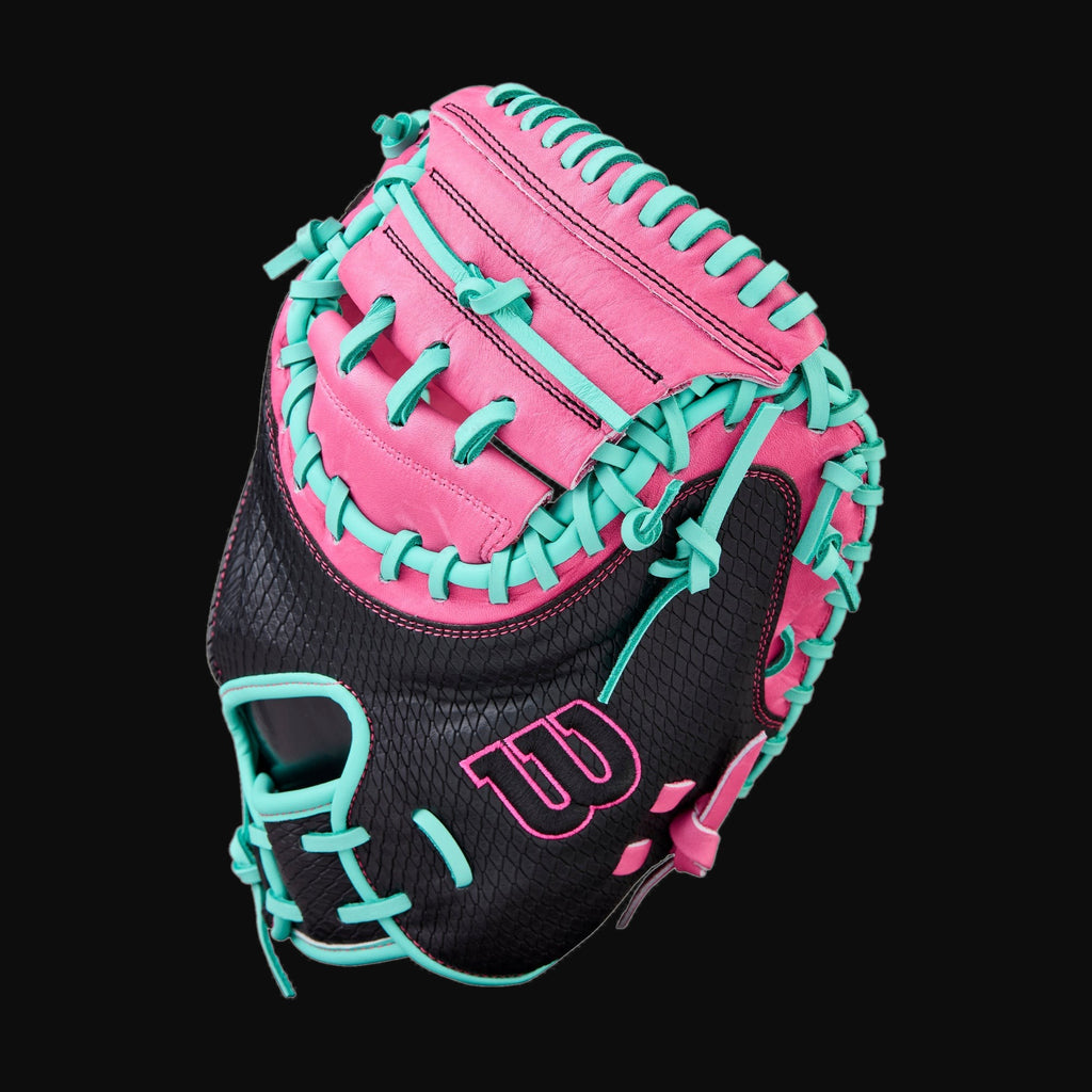Wilson A1000 CM33 Model 33" Baseball Catcher's Mitt with SuperSnakeSkin [bgblk]