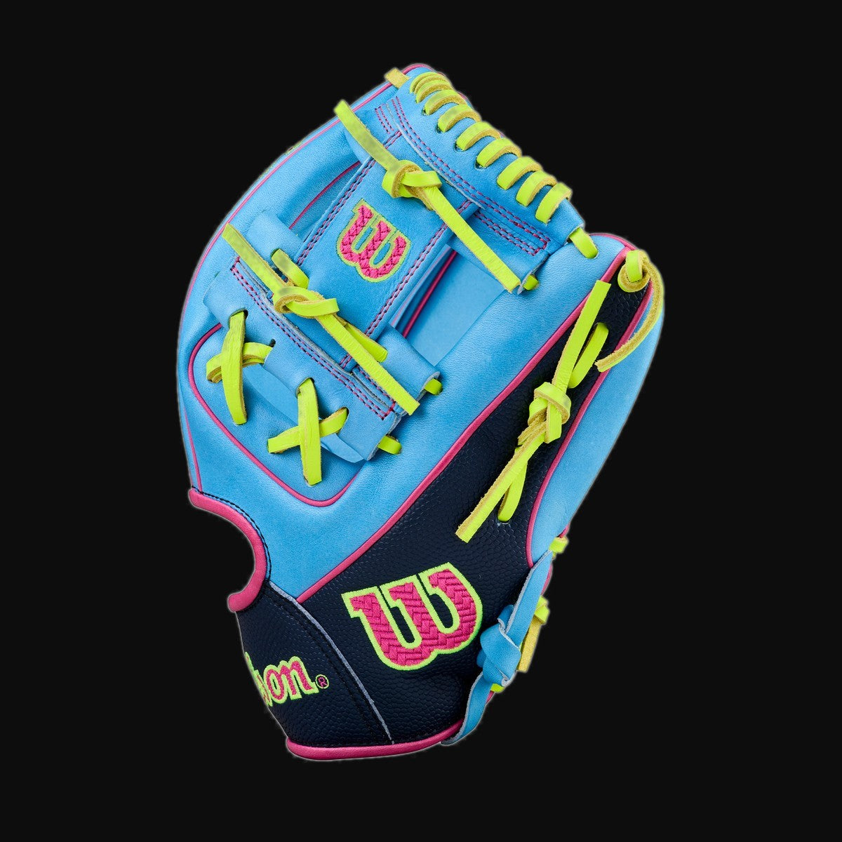Wilson Spring 2026 A2000 1786 Model 11.5" Infield Baseball Glove [bgblk]