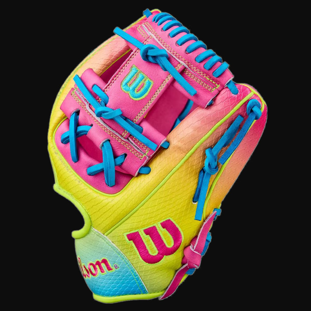 Wilson Fall 2025 A2000 1786 SuperSkin Model 11.5" Infield Baseball Glove [bgblk]