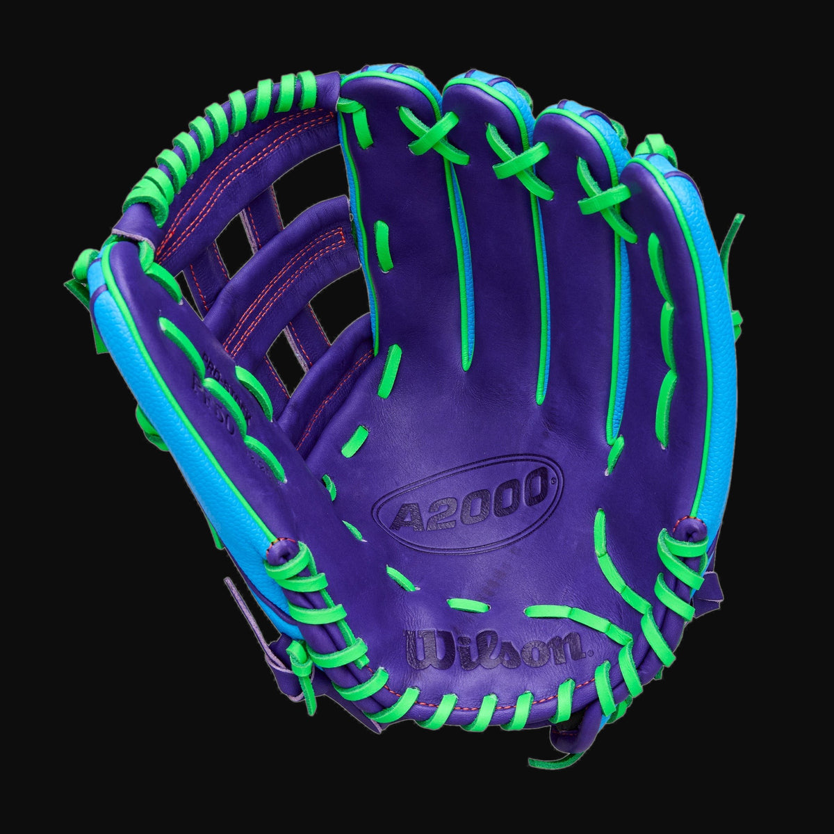 Wilson Spring 2026 A2000 PF50 Pedroia Fit SuperSkin Model 12.25" Outfield Baseball Glove [bgblk]