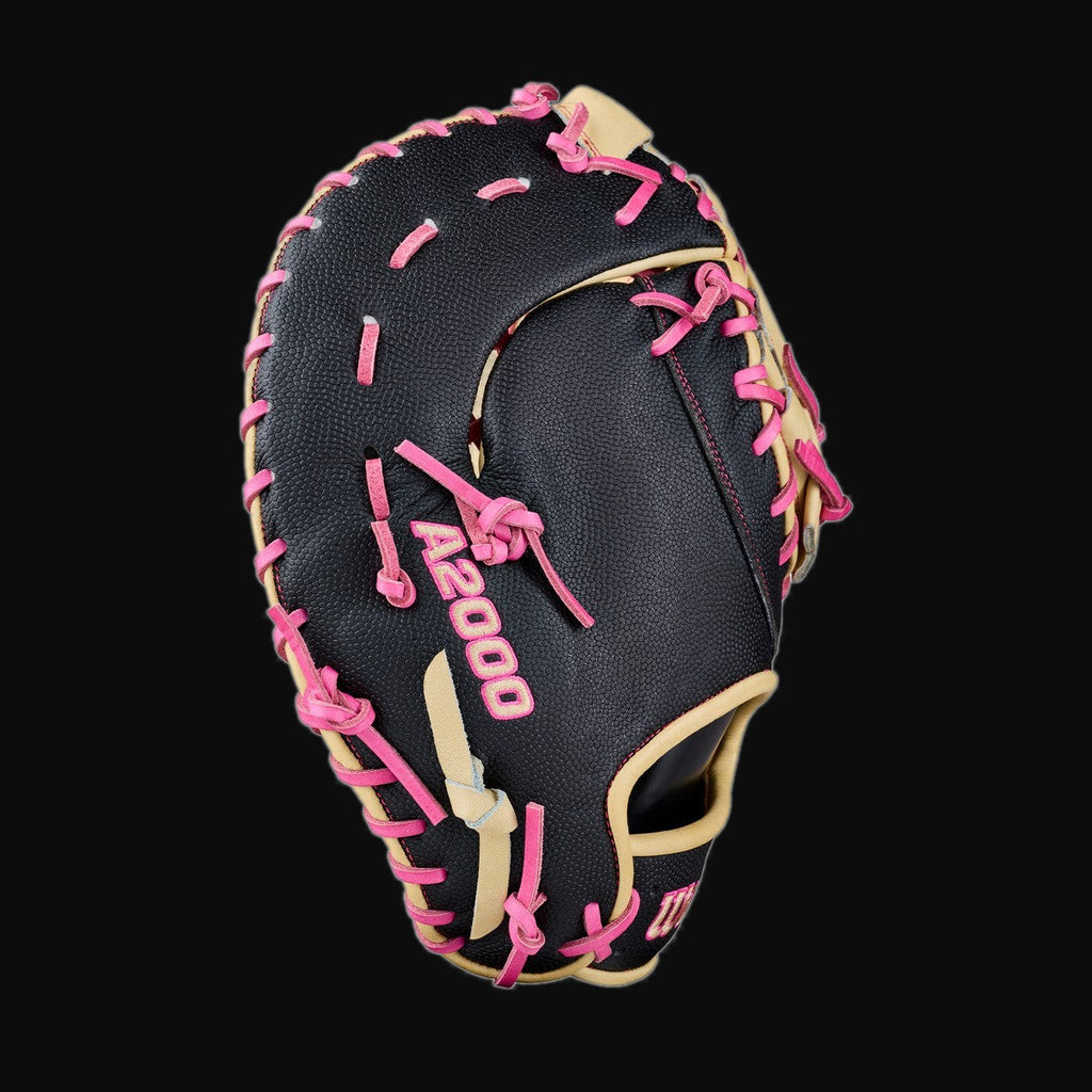 Wilson A2000 Annual Collection 1673SS Model 13" Superskin Baseball 1st Base Mitt