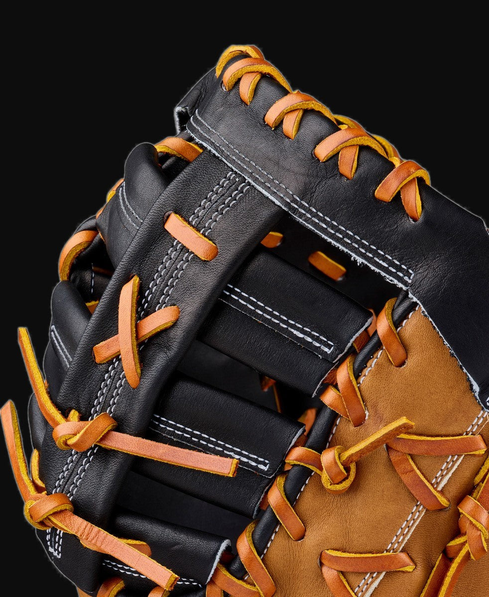 Wilson A2000 Annual Collection 1677 Model 12.5" Baseball 1st Base Mitt