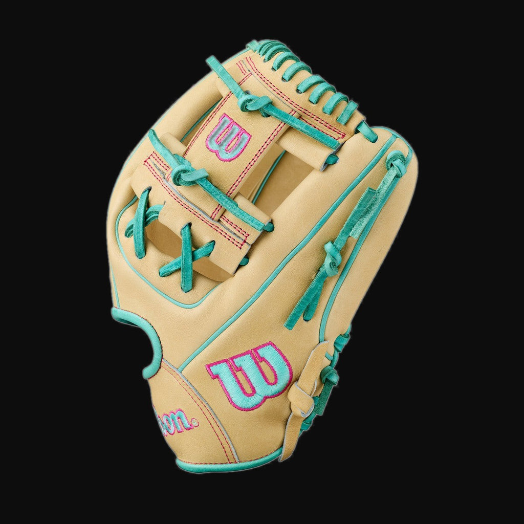 Wilson A2000 Annual Collection 1975 Model 11.75" Baseball Infielder Glove