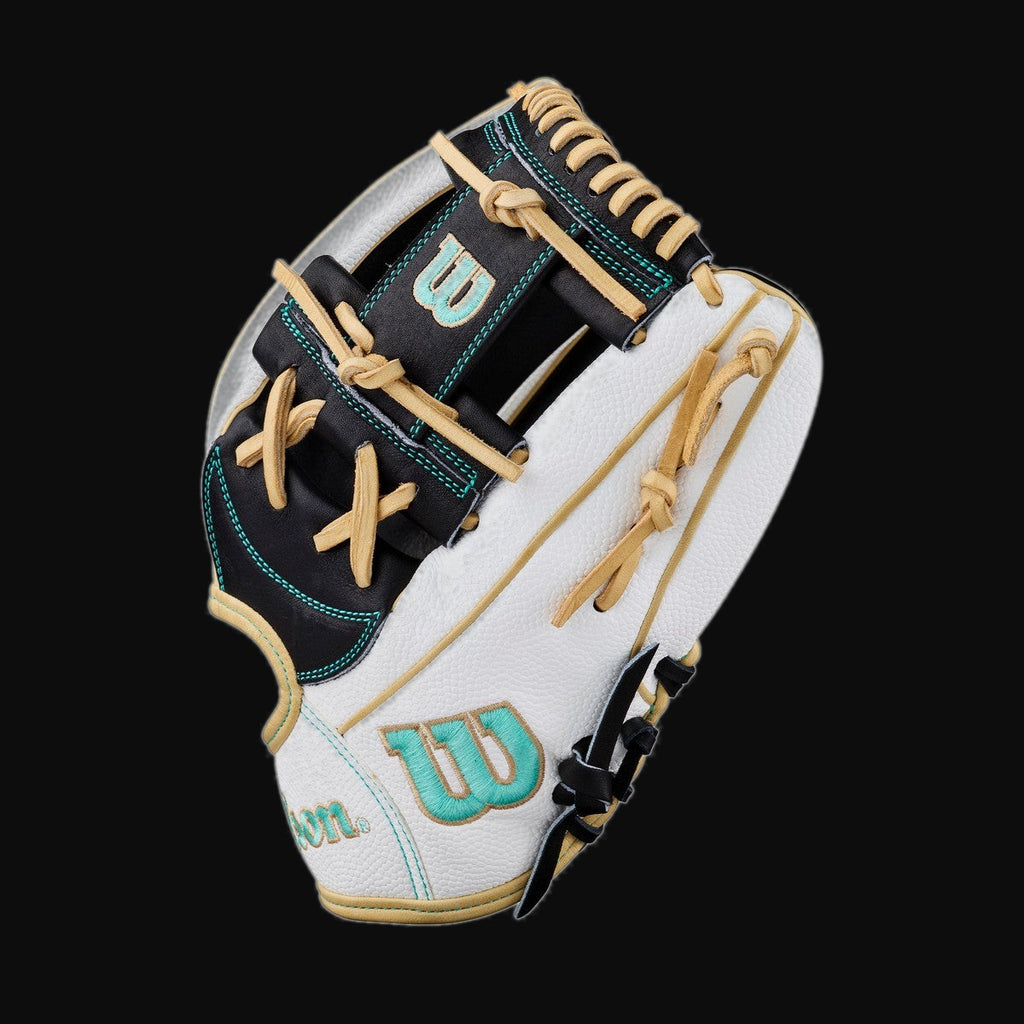 Wilson A2000 Annual Collection H12SS Model 12" Superskin Fastpitch Infielder Glove