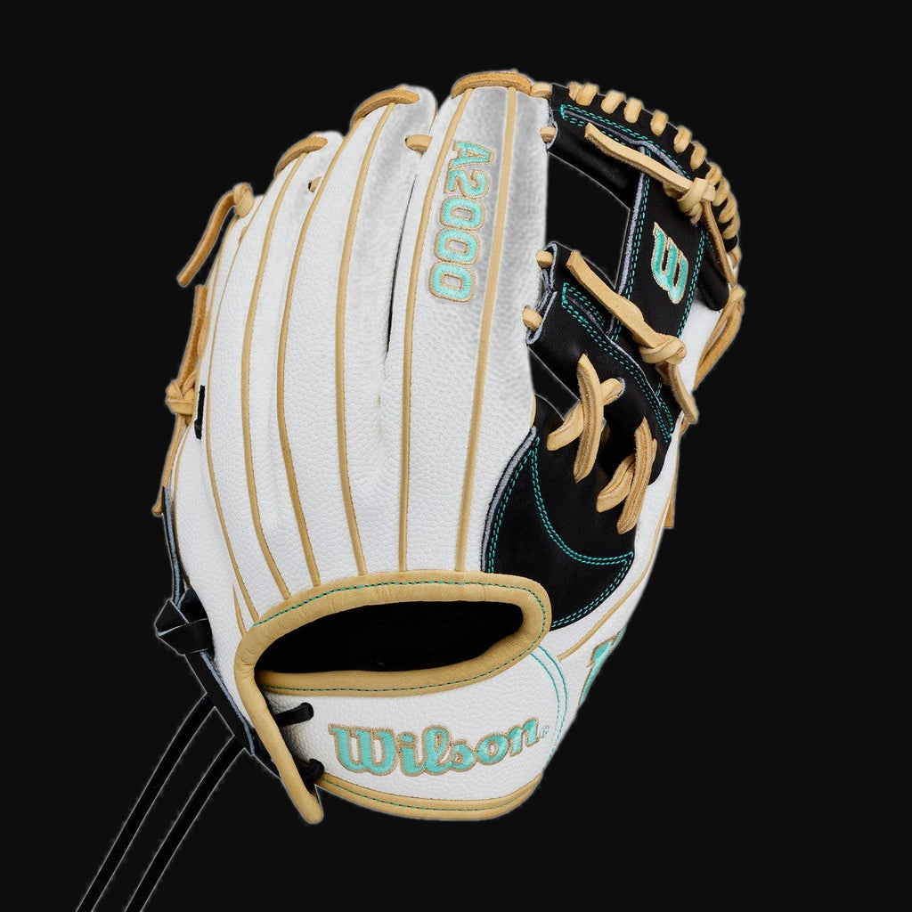 Wilson A2000 Annual Collection H12SS Model 12" Superskin Fastpitch Infielder Glove