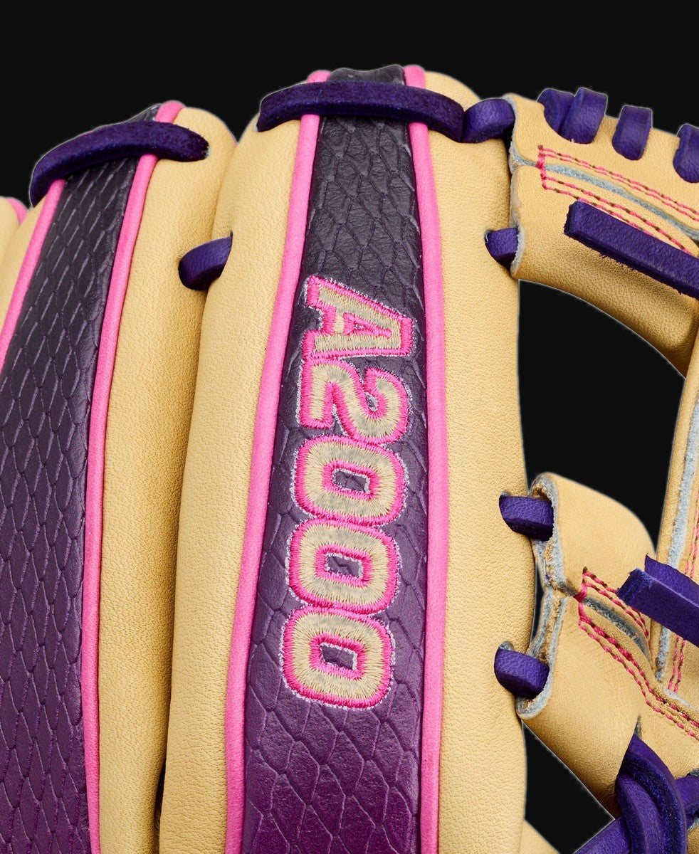 Wilson Leadoff A2000 1720SS Superskin Model 11.5" Infield Baseball Glove