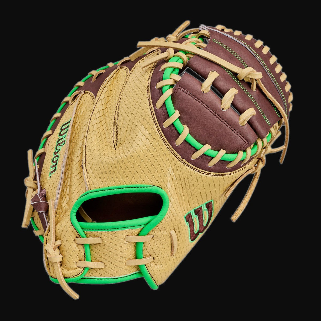 Wilson Limited Edition A1000 "Dubai" CM33 Model 33" Baseball Catcher's Mitt