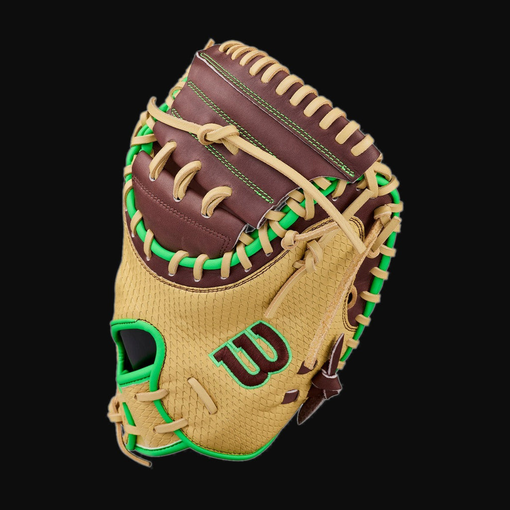 Wilson Limited Edition A1000 "Dubai" CM33 Model 33" Baseball Catcher's Mitt