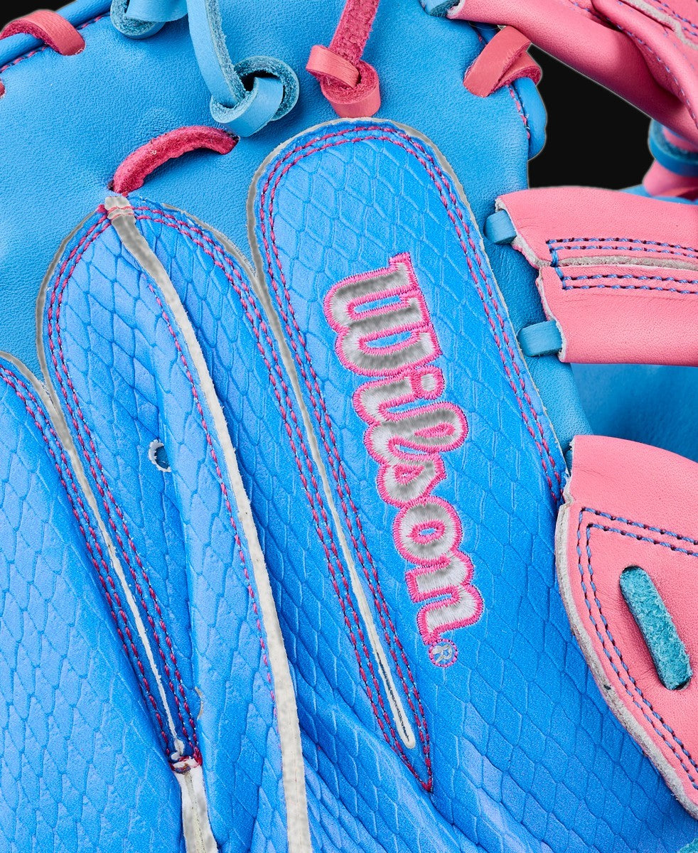 Wilson Limited Edition A1000 "Momentum" FPCM Model 33" Fastpitch Catcher's Mitt